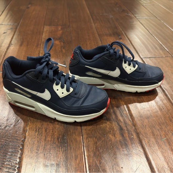 2023 Air Max 90 Leather GS 'Obsidian Track Red' 5.5Y - Picture 1 of 5